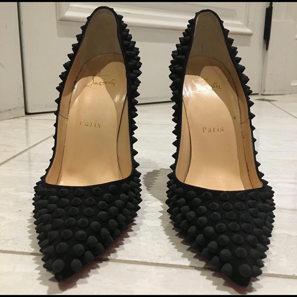 Christian Louboutin spike pumps - Picture 2 of 4